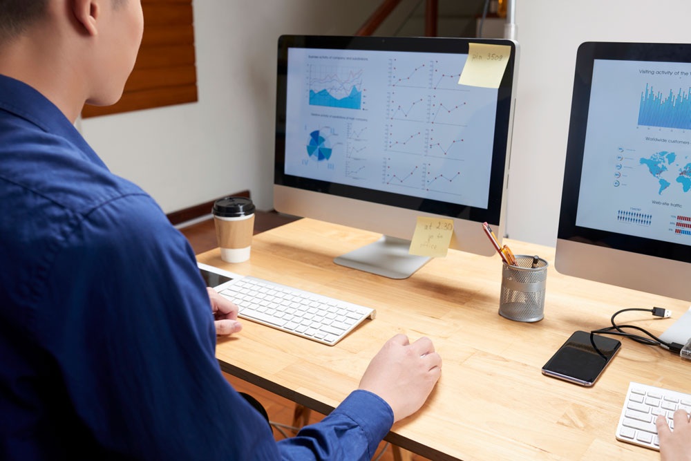 TRUST CAROSH TO HELP YOU BECOME HIPAA COMPLIANT